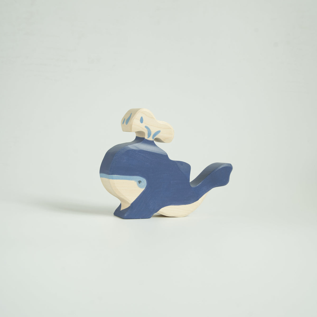 Holztiger Blue Whale Wooden Figurine Big Head