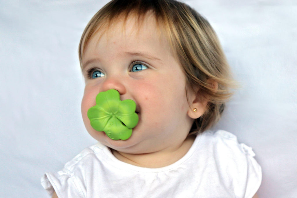 Eli The Clover | Chewy-To-Go Baby Teether | Oli & Carol - Big Head