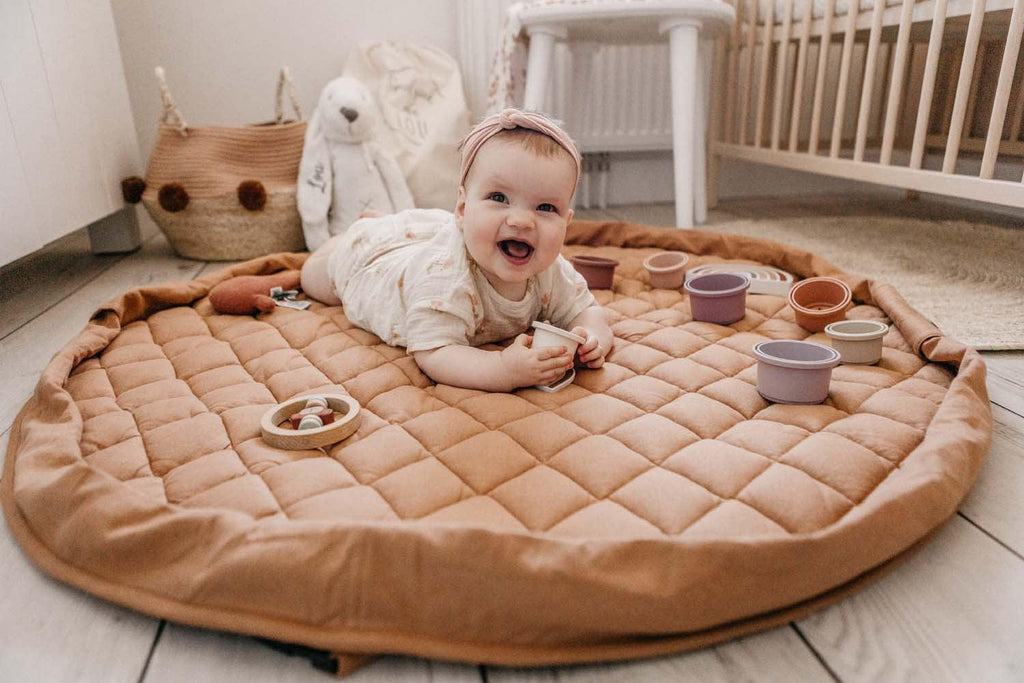 Play&Go Tawny Brown Organic Babymat - Bag - Big Head