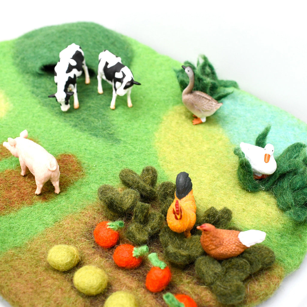 Farm Felt Play Mat Playscape - Big Head