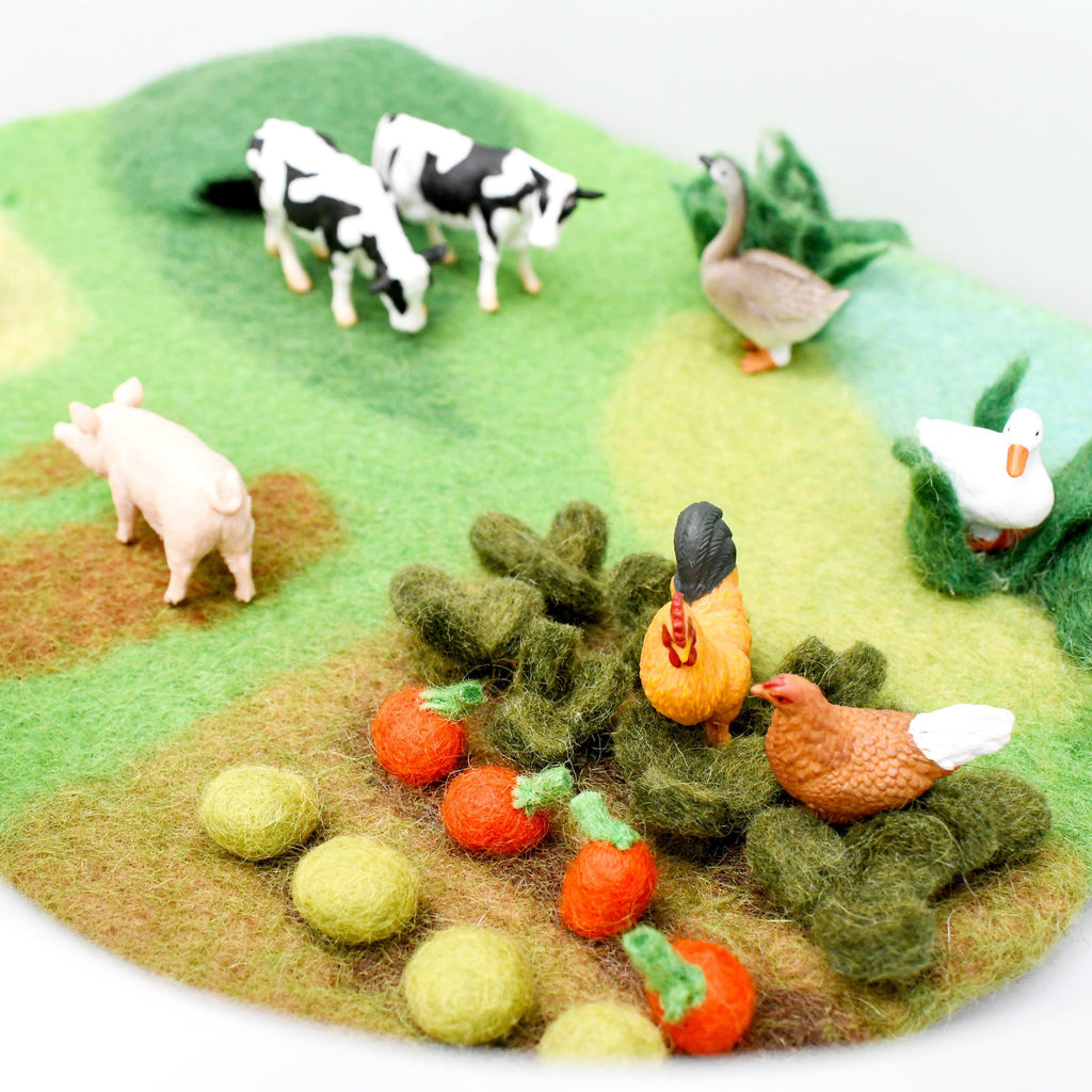 Farm Felt Play Mat Playscape - Big Head