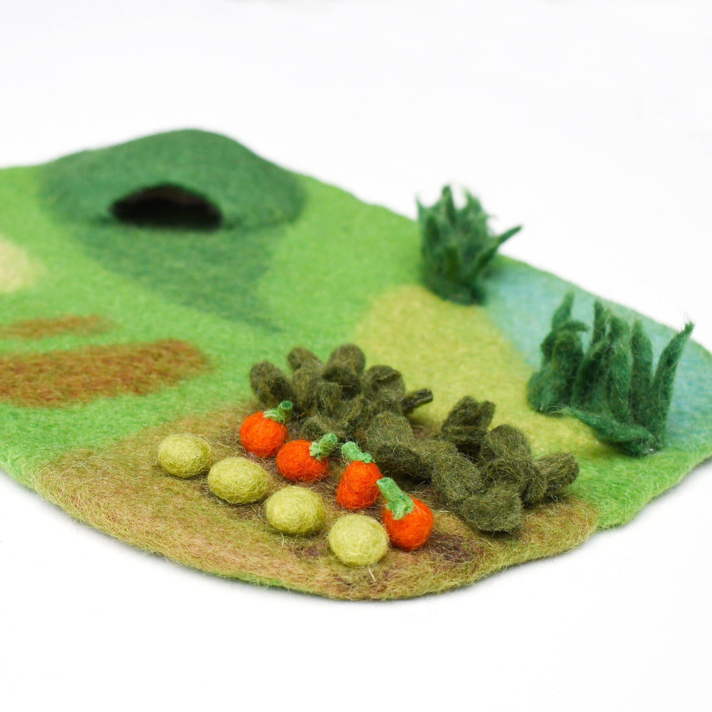 Farm Felt Play Mat Playscape - Big Head