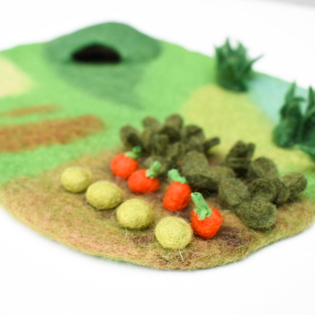 Farm Felt Play Mat Playscape - Big Head