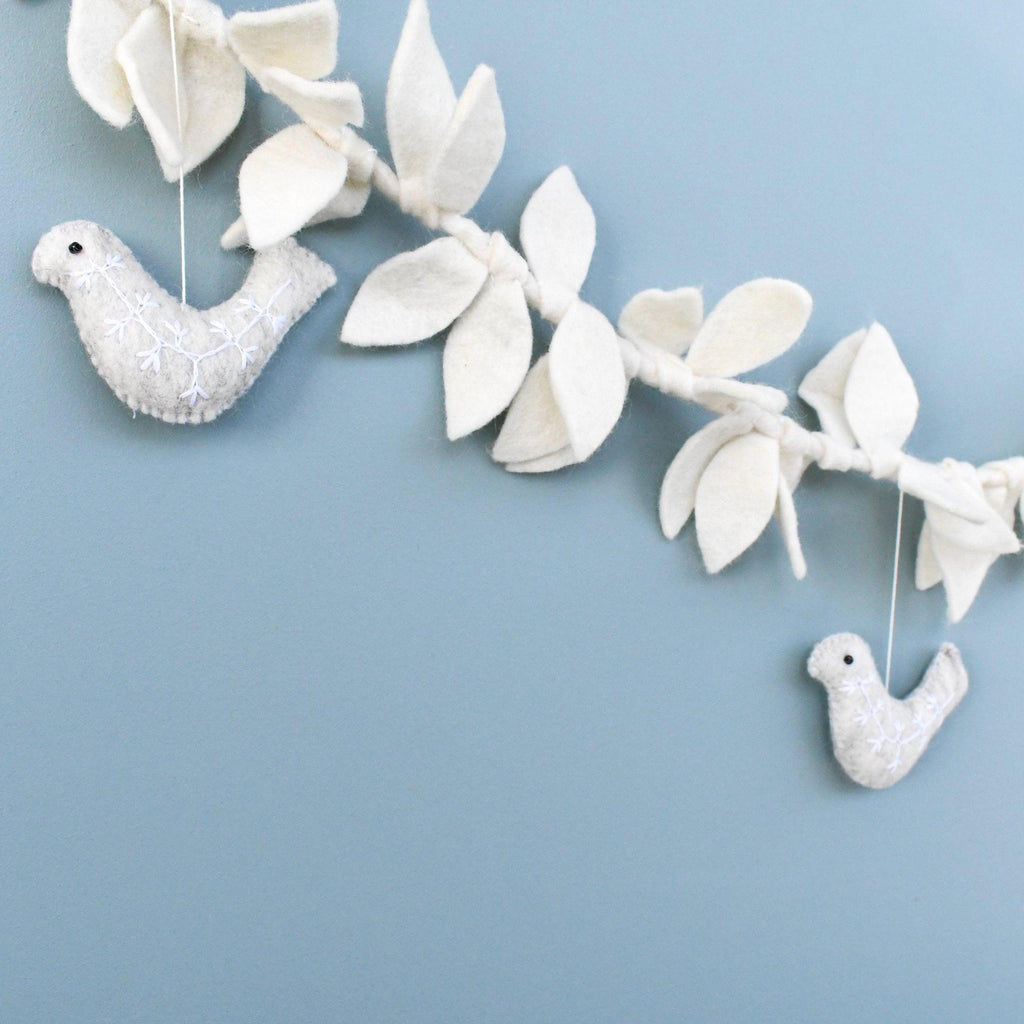 Doves and Leaves Garland - Big Head
