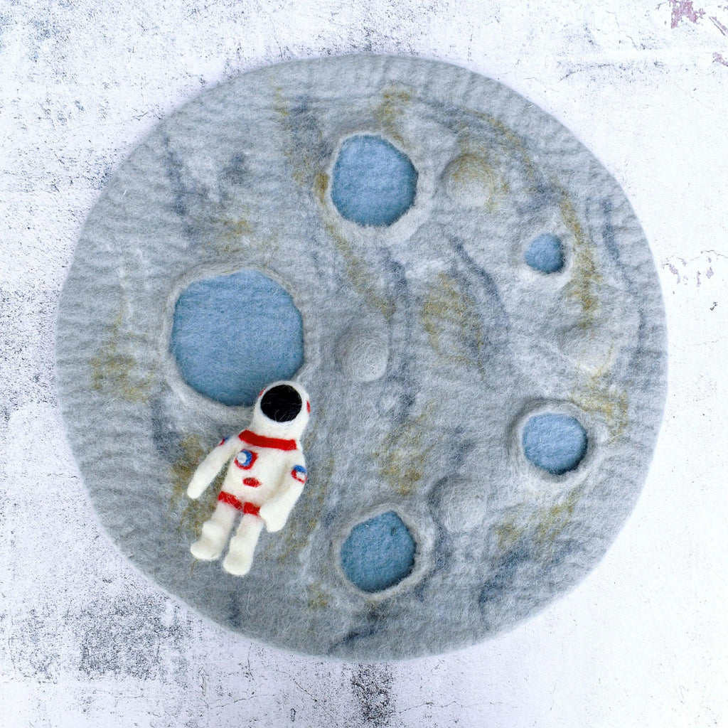 Moon Crater with Astronaut Space Playscape - Big Head