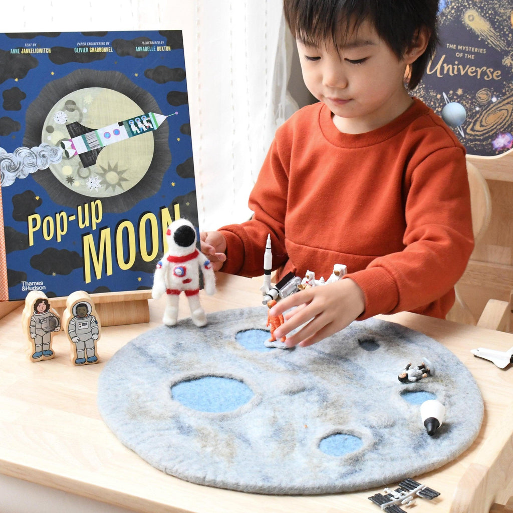 Moon Crater with Astronaut Space Playscape - Big Head