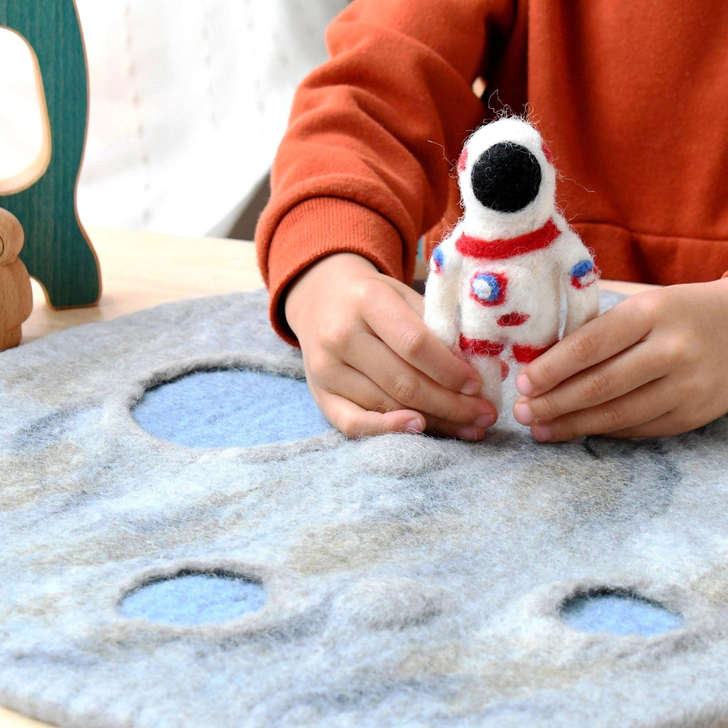 Moon Crater with Astronaut Space Playscape - Big Head